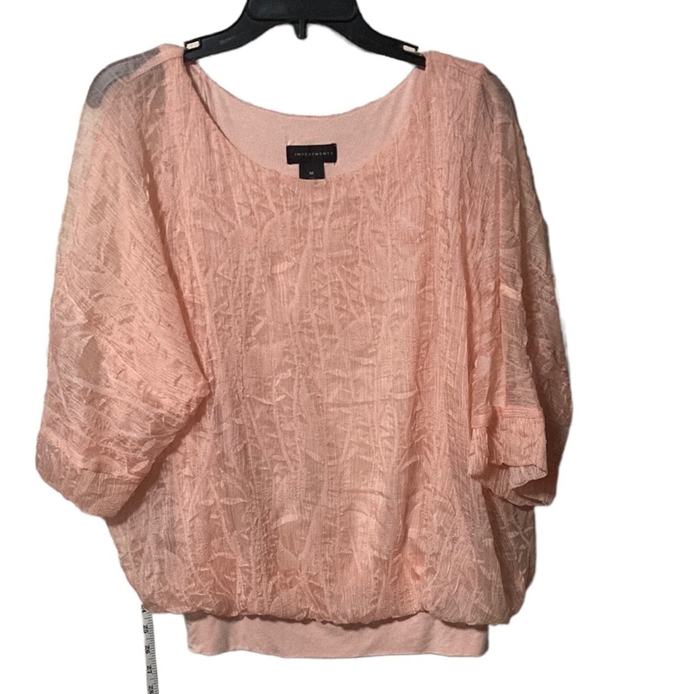 Peach lace over tank top with banded waist